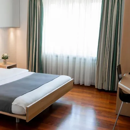 Krone Unterstrass Hotel 4*