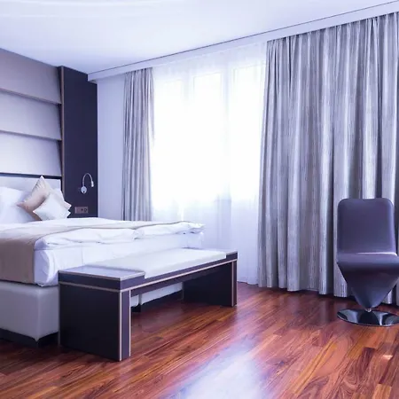 Krone Unterstrass Hotel 4*