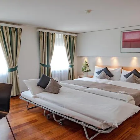 Krone Unterstrass Hotel