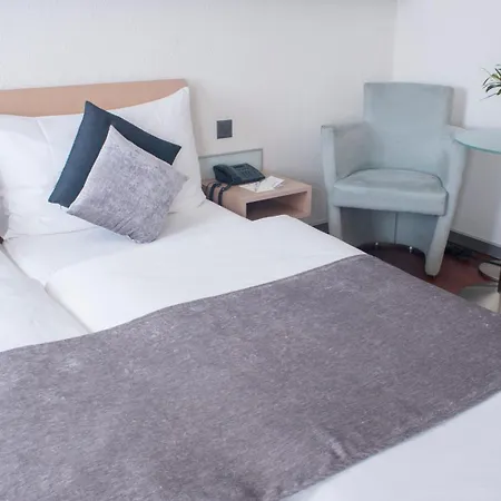 Krone Unterstrass 4* Zürih