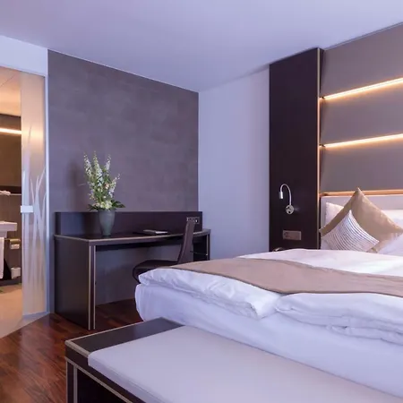 Krone Unterstrass Hotel 4*