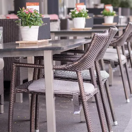 Hotel Krone Unterstrass 4*