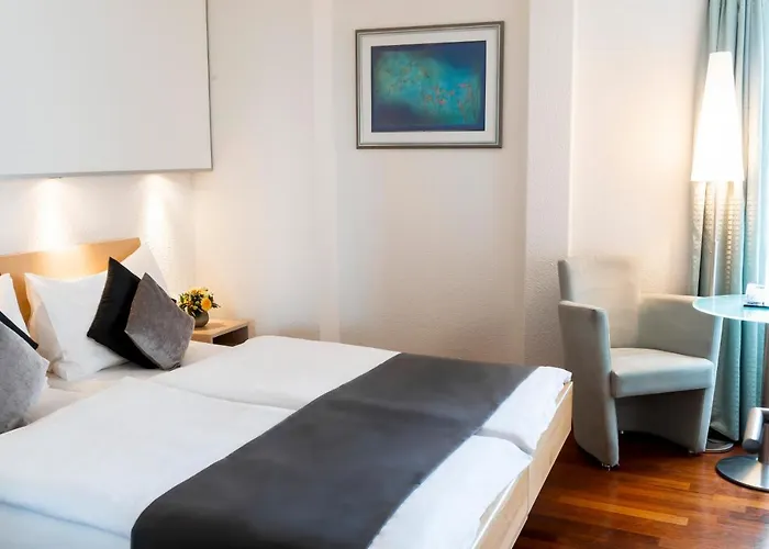 Hotel Krone Unterstrass 4*