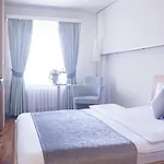 克朗尤特斯特拉斯酒店 4*